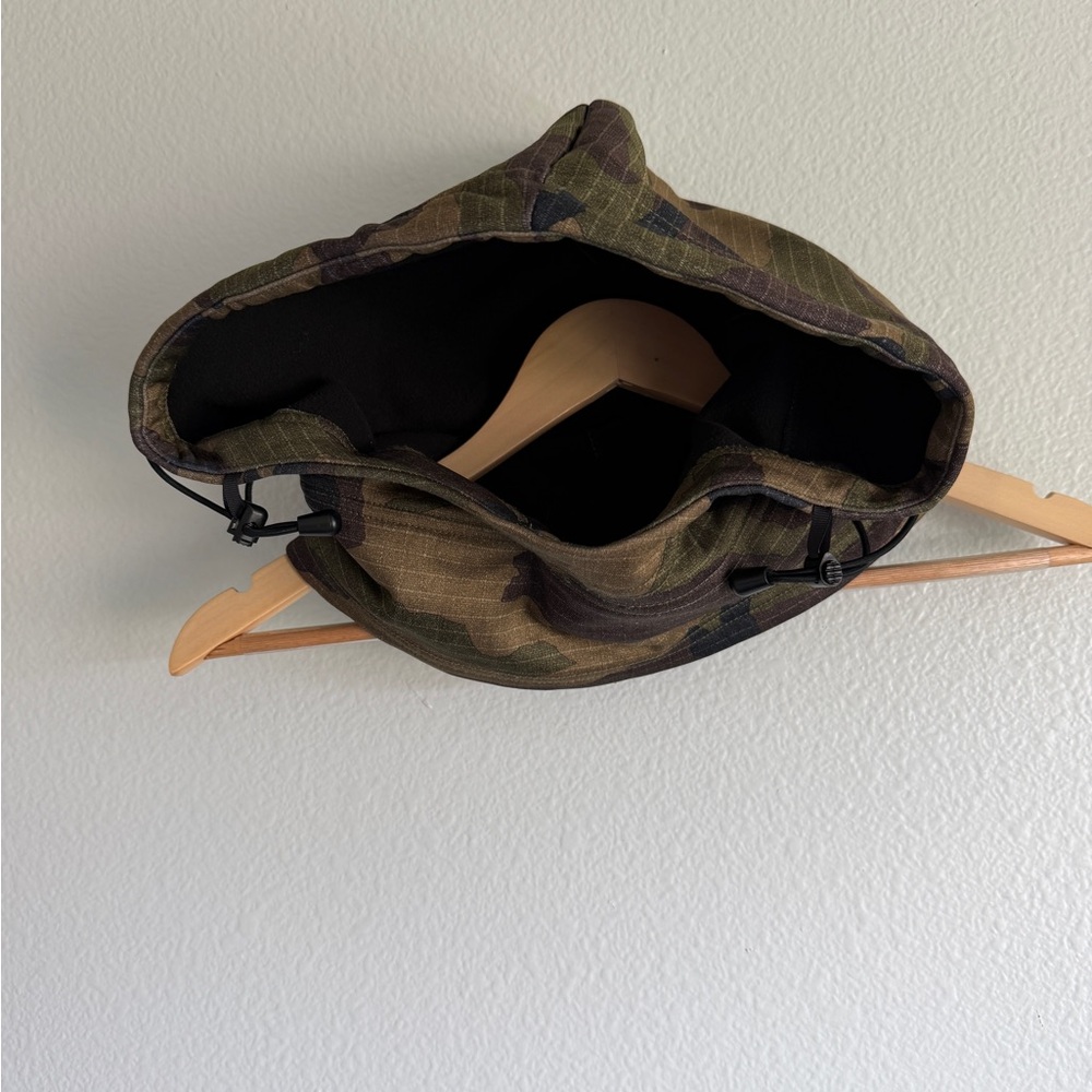 Camouflage 686 Bonded Balaclava Hooded Neck Warmer - Picture 4 of 7